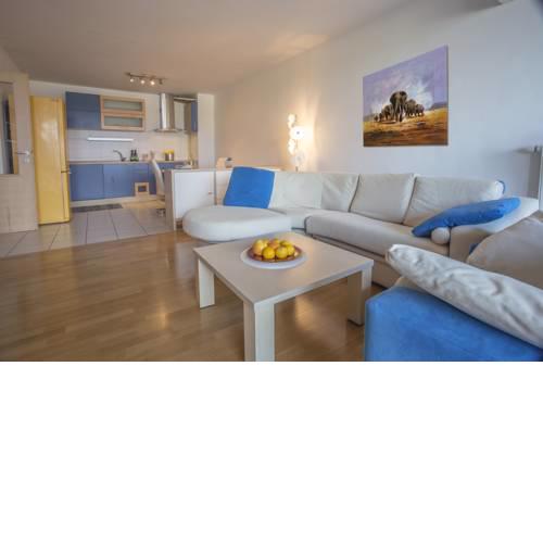 Apartment Mountain and Sea View