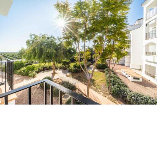 Apartment Near the Pool - MO4011LT