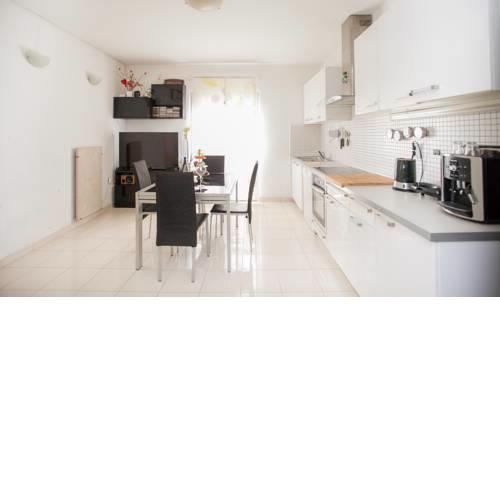 Apartment Nina , Bačvice Beach