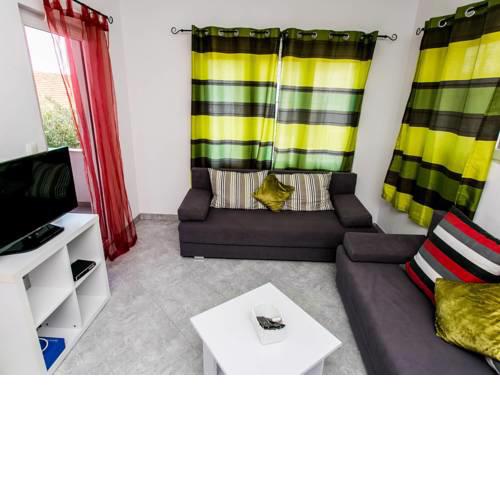 Apartment Nostra (TGR333)