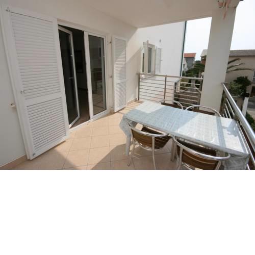 Apartment Novalja 6398c