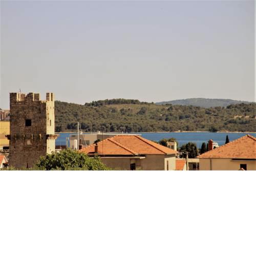 Apartment Oaza Mira