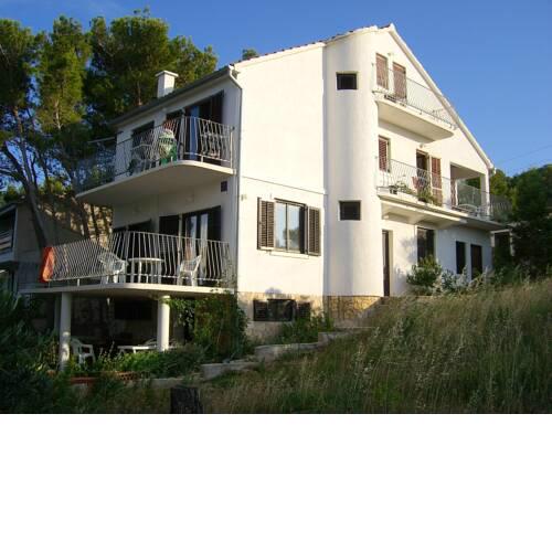 Apartment Obala Petra Kresimira IV 3