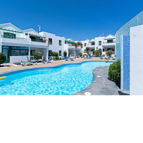 Apartment Oceanic Breeze Share Pool by PVL