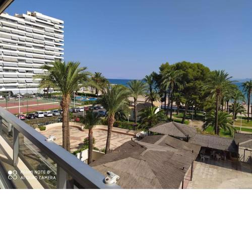 Apartment on the beach with fantastic facilities