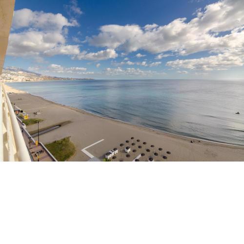 Apartment on the top of Fuengirola skyline