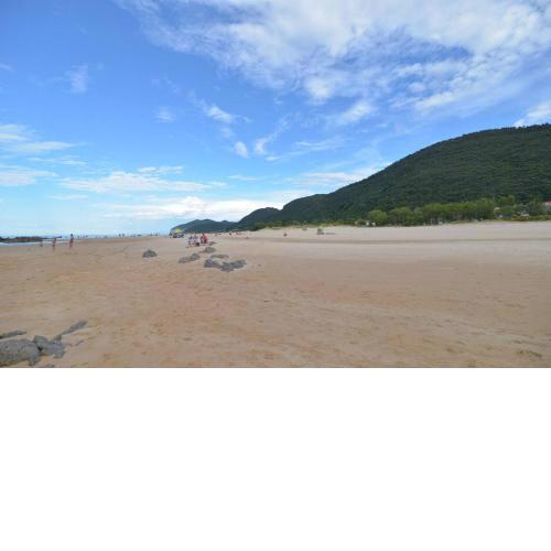 Apartment on the Trengandin beach