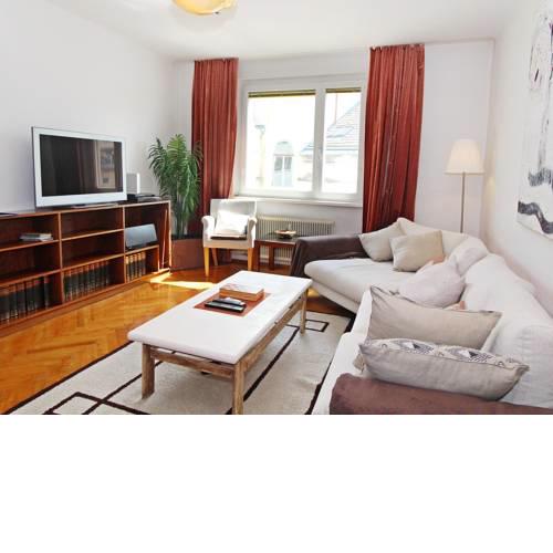 Apartment Opera