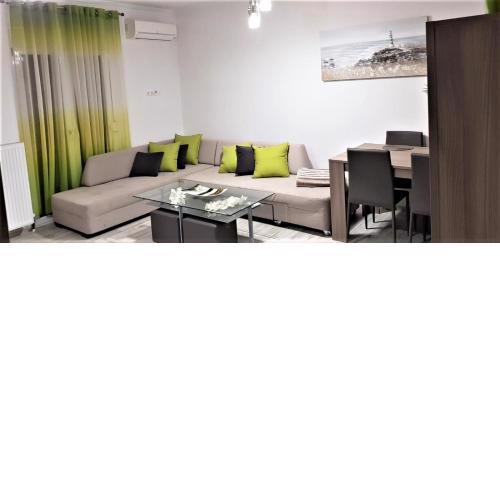 Apartment Perea Lala