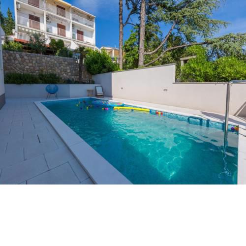 Apartment PERLA