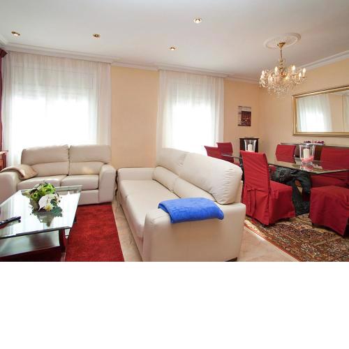 Apartment Pg Gracia - Valencia by Interhome