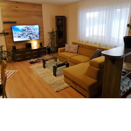 Apartment PineWood ***