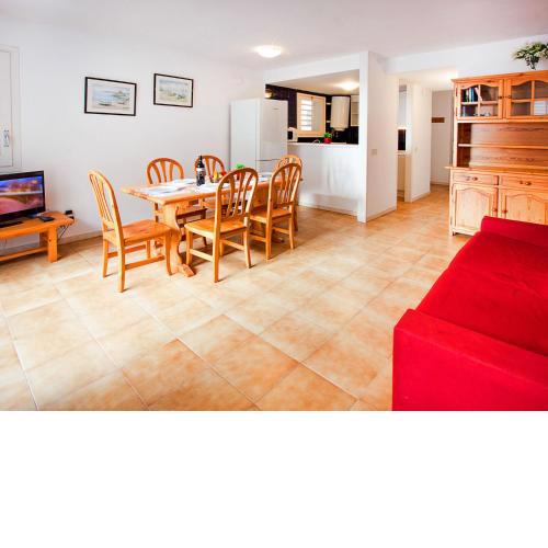 Apartment Platja de Roses-5 by Interhome
