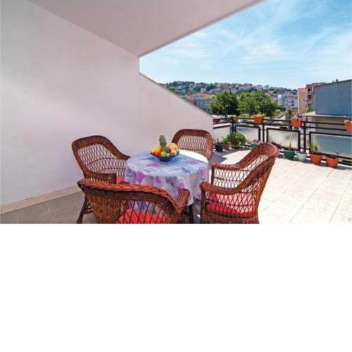 Apartment Podstrana 01