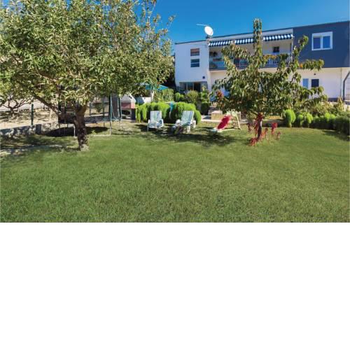 Apartment Podstrana with Sea View 357