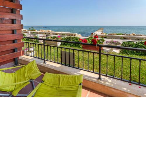 Apartment Poemia, complex Carpe Diem, private pool and free parking