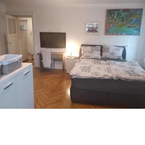 APARTMENT POLJANE