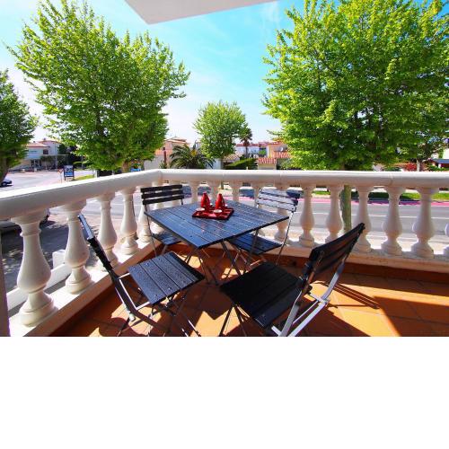 Apartment Port Banyuls-2 by Interhome