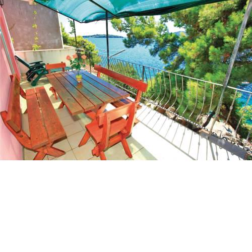 Apartment Prizba bb Cr