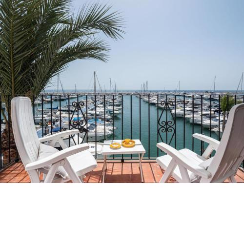 Apartment Puerto Banus First Line by Interhome