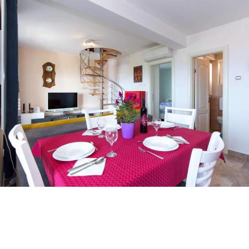 Apartment Renato (NOV115)