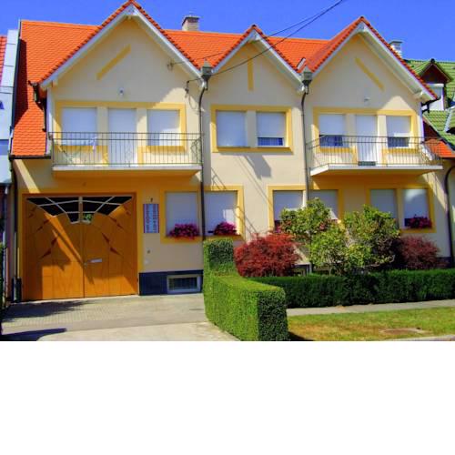 Apartment Révész