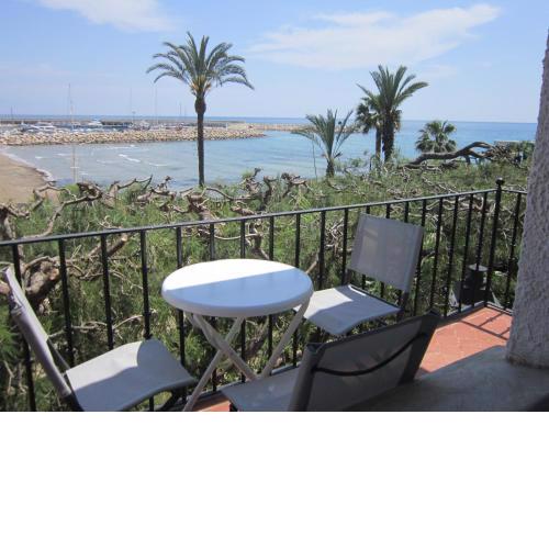 Apartment ROC SANT GAÏTA - SEAFRONT View - PORT AVENTURA