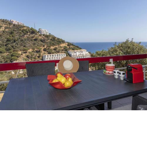 Apartment Rojo by Interhome