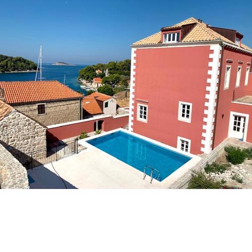 Apartment Rokotin with pool and great view
