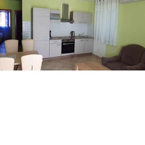 Apartment Romi - Novalja