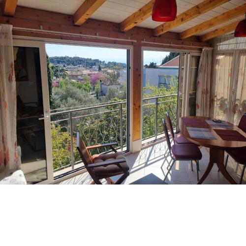 Apartment Romovinj