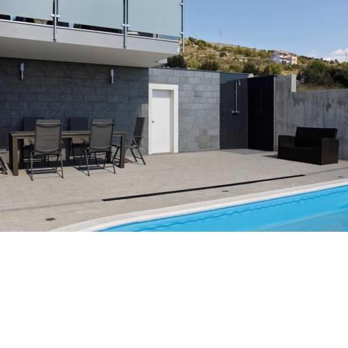 APARTMENT RUZA - POOL