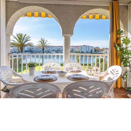 Apartment Sant Maurici by Interhome
