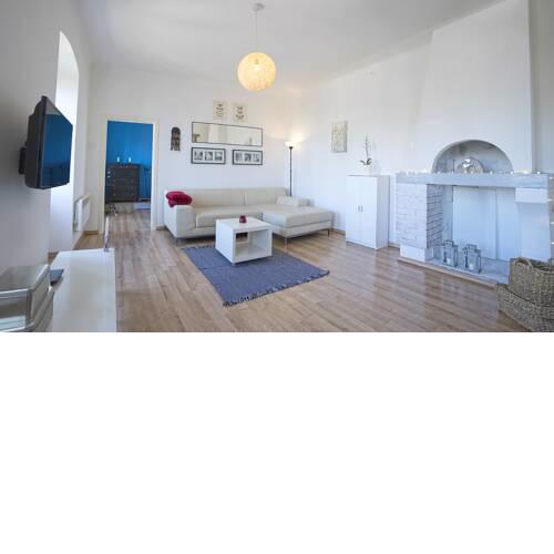 Apartment Secret Diamond