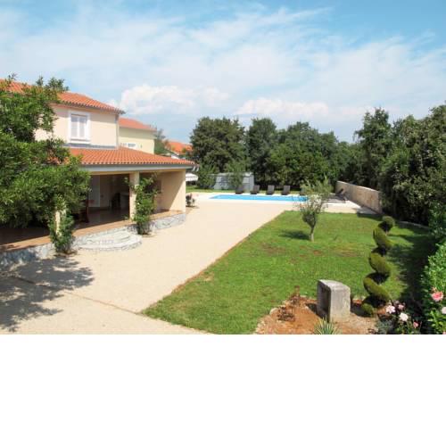 Apartment Starcevic (MLK352)