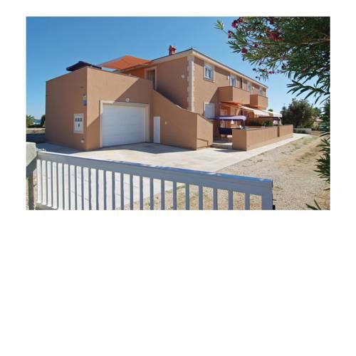 Apartment Stari put III