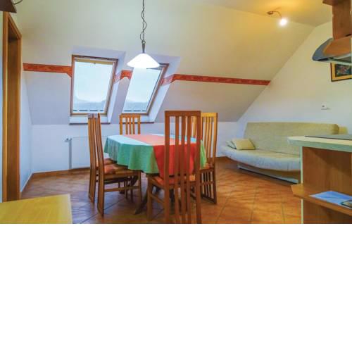 Apartment Stari trg ob Kolpi 08