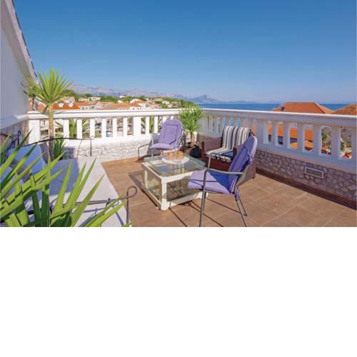 Apartment Sucuraj 05