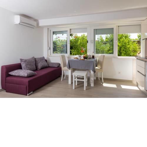 Apartment Svilokos
