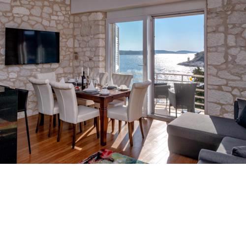 Apartment Tajan