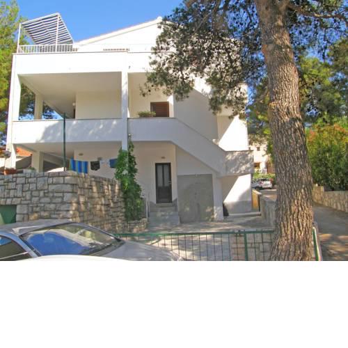 Apartment Tamara Pine Trees & Beach