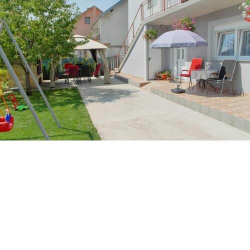 Apartment Tina Gračac