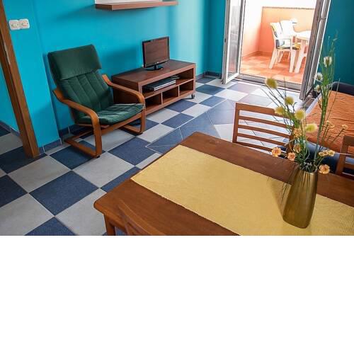 Apartment Tomi - Novalja