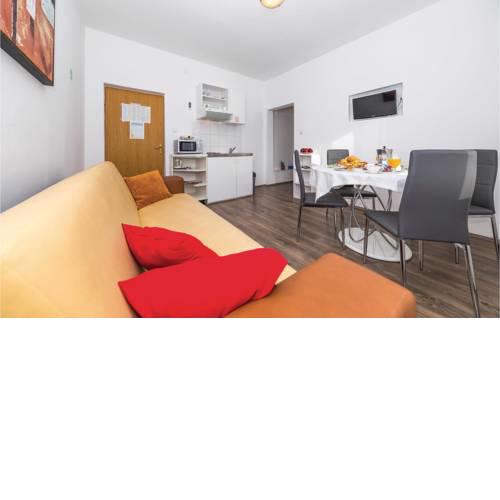 Apartment Trogir 08