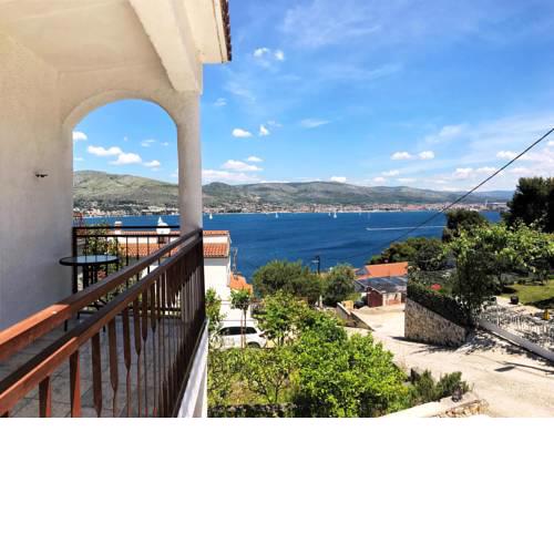 Apartment Trogir 1