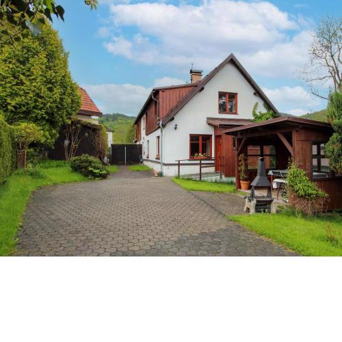 Apartment U splavu 5