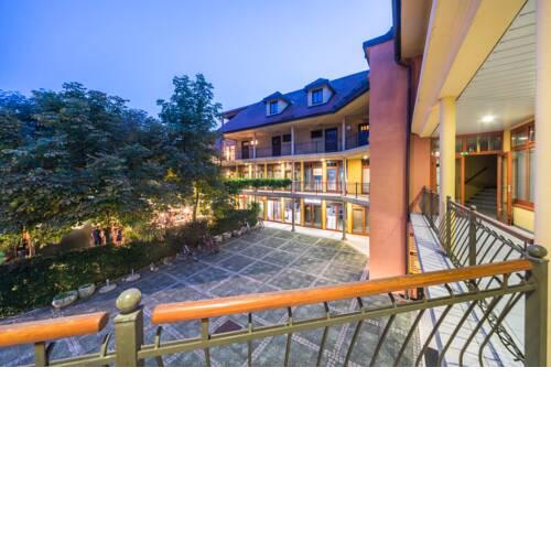 APARTMENT UNION