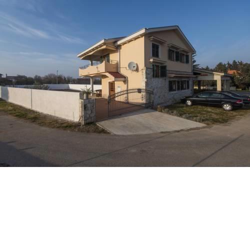 Apartment Vida