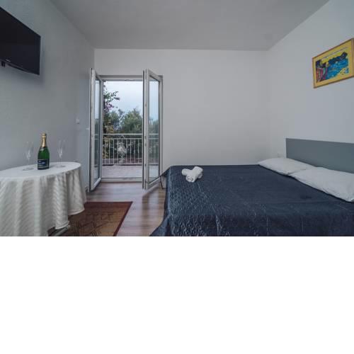 Apartment White Idyll
