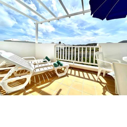 Apartment with FreeWifi, near the beach y natural pools in Charco del Palo